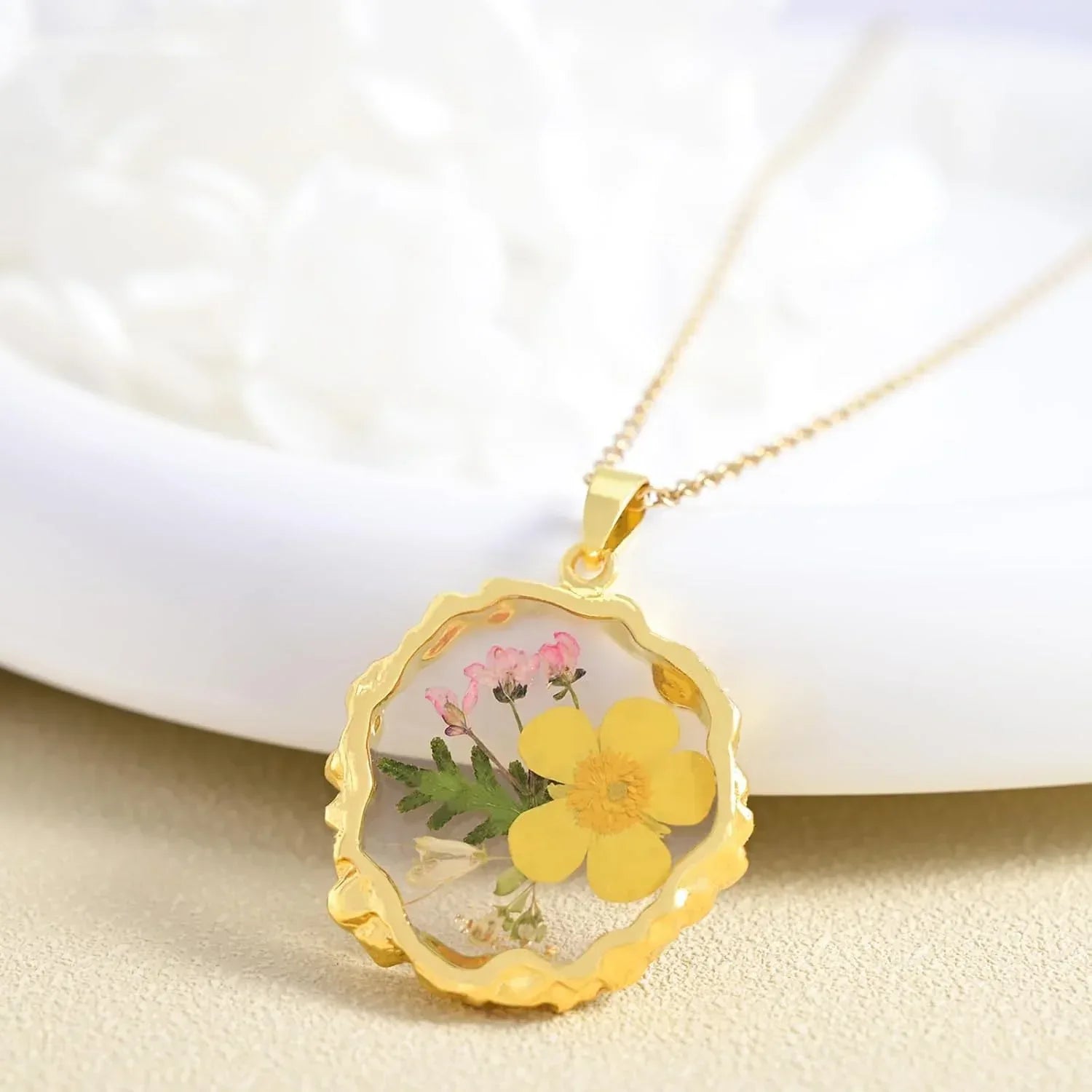 Birth Flower Necklaces for Women,1-12 Month Real Pressed Flower Necklace,Boho-Style Personalized Jewelry, Handmade Floral Pendant,Thoughtful Gift for Christmas,Birthday|18" - Handmade Lifestyle Shop