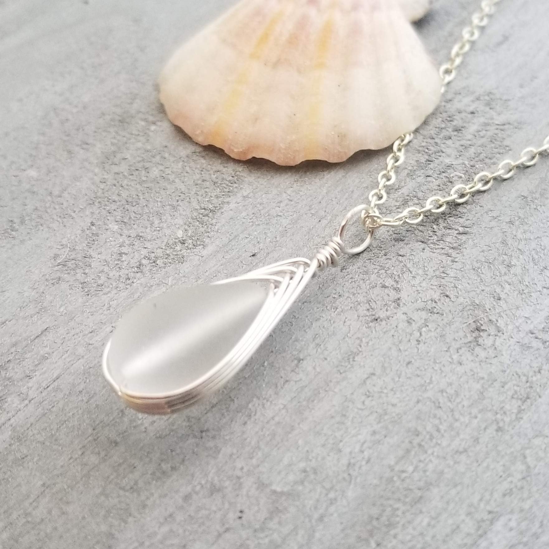 Yinahawaii Handmade Sea Glass Necklace, Hawaiian Jewelry For Women, Braided Teardrop Necklace, Unique Sea Glass Jewelry For Women Birthday Gift