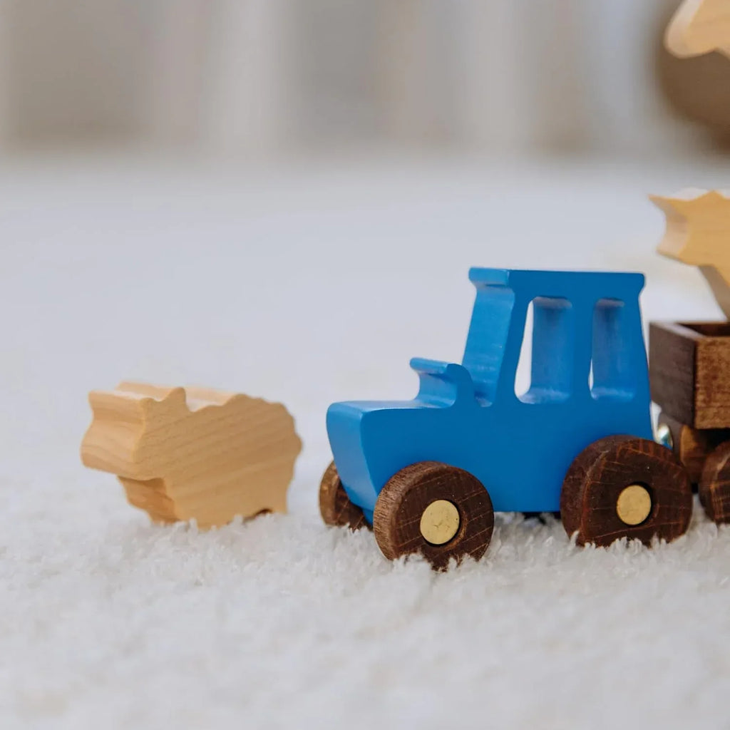 BUSY PUZZLE Wooden Tractor Toy with Trailer and Farm Animals, Natural Solid Wood Push Vehicle for Toddlers, Birthday Gift, Montessori Farm Play Set - Handmade Lifestyle Shop