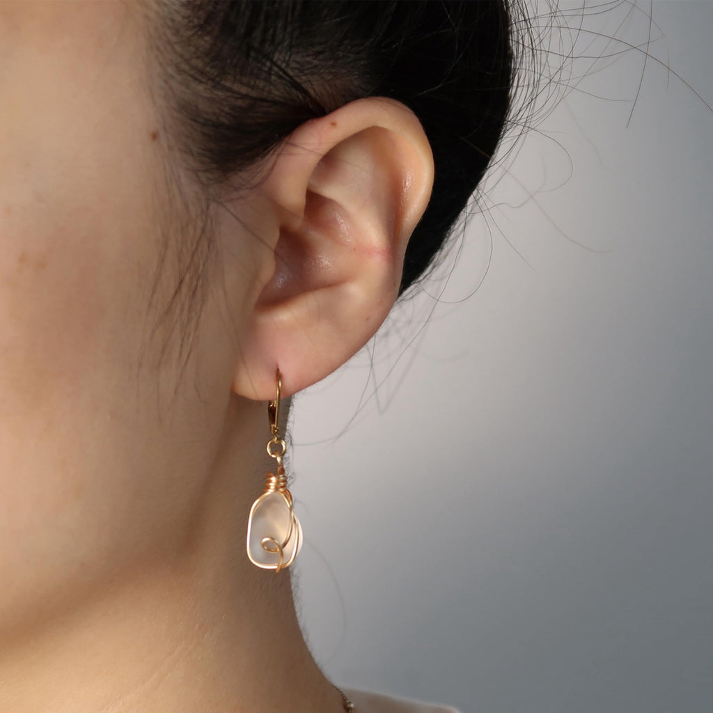 Handmade Sea Glass Wire Wrap Drop Earrings Jewelry ，Beach Earrings, Summer Gift, Ocean Jewelry Inspirational Gifts for Women, Mom, Sister