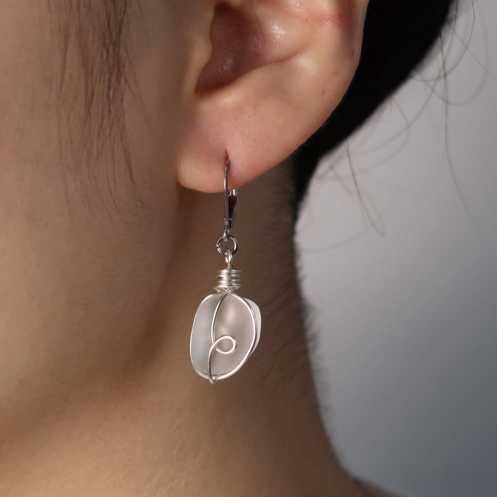Handmade Sea Glass Wire Wrap Drop Earrings Jewelry ，Beach Earrings, Summer Gift, Ocean Jewelry Inspirational Gifts for Women, Mom, Sister