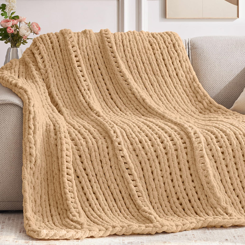 Chunky Knit Throw Blanket, 50''*60'' Knitted Throw Chenille Yarn for Bed Couch, Handmade Cream Crochet Big Thick Blanket, Machine Washable Cute Comfy Blanket for Home Decor
