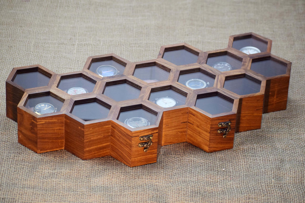 Premium 7-Slot Wooden Timepiece Display Case – Handcrafted Honeycomb Watch Box for Men in Superior Indian Rosewood | Hinged Glass Cover – Father’s Day Gift – Luxury Built to Last