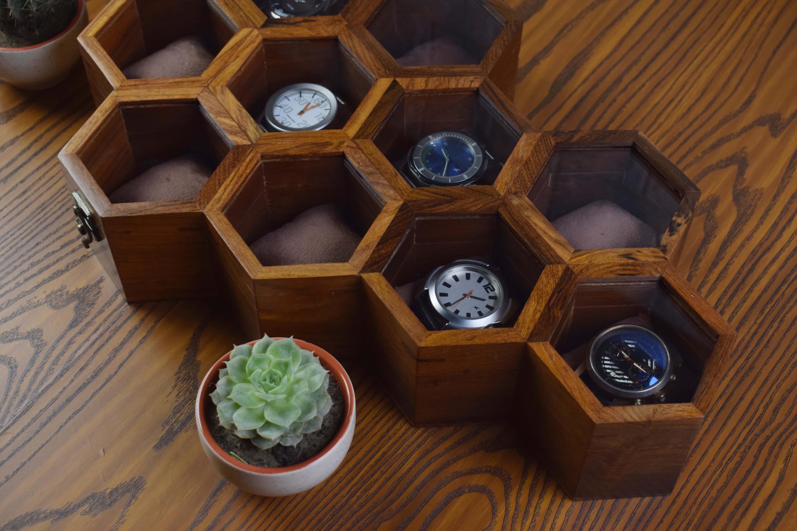 Premium 7-Slot Wooden Timepiece Display Case – Handcrafted Honeycomb Watch Box for Men in Superior Indian Rosewood | Hinged Glass Cover – Father’s Day Gift – Luxury Built to Last