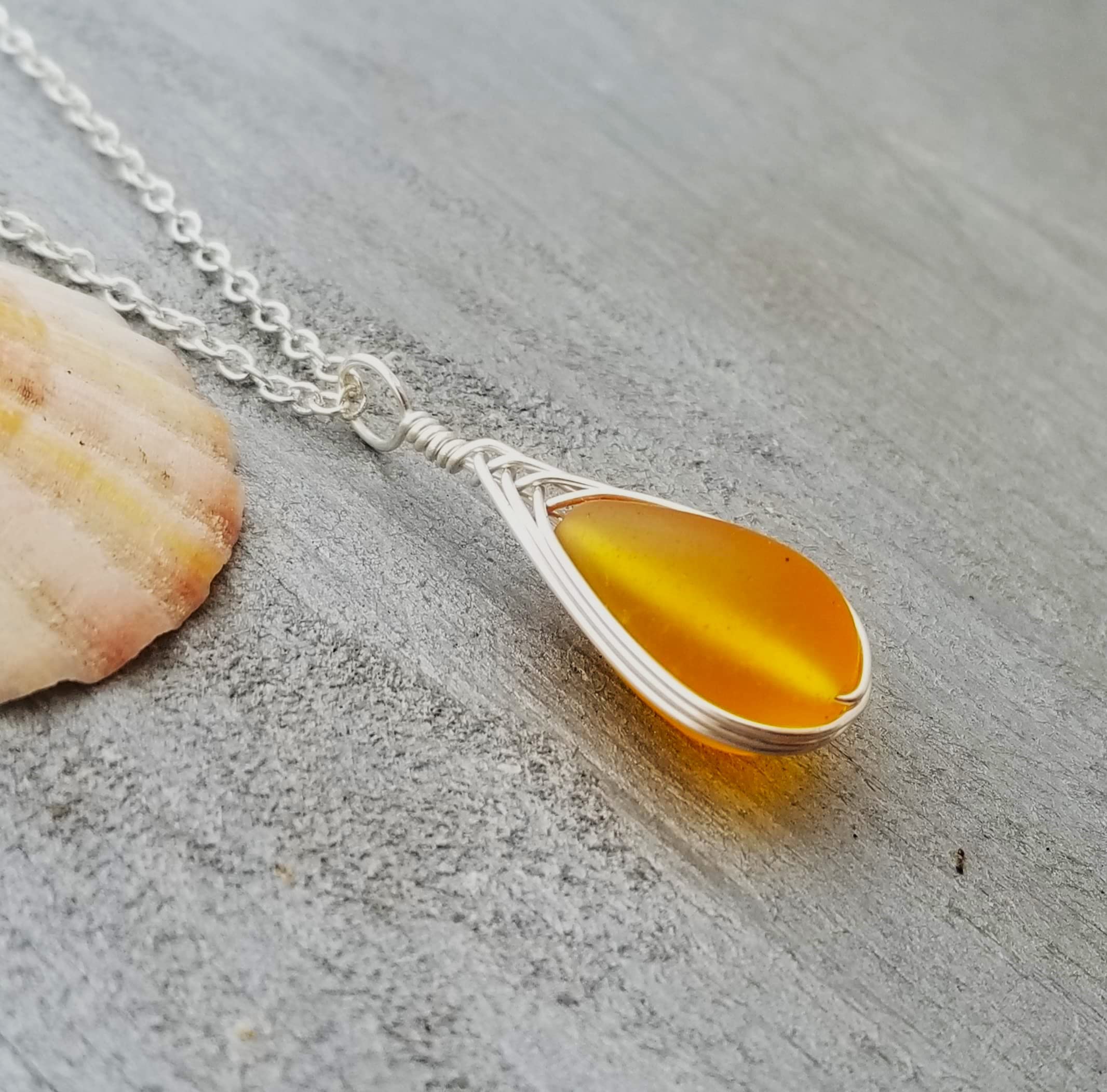 Yinahawaii Handmade Sea Glass Necklace, Hawaiian Jewelry For Women, Braided Teardrop Necklace, Unique Sea Glass Jewelry For Women Birthday Gift