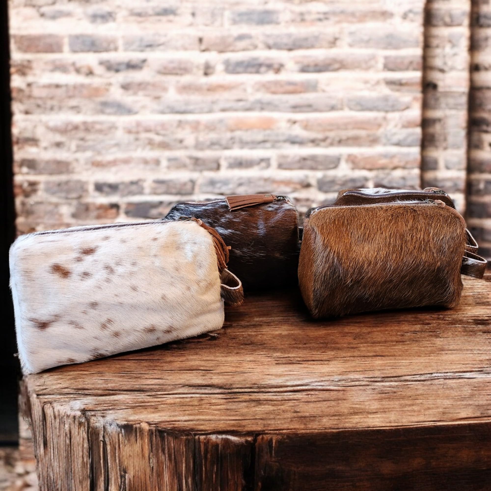 Ranch Junkie Mercantile Genuine Cowhide Handcrafted Cosmetic Pouch Highlands Cowhide Makeup Bag (Caramel Cowhide Mix)