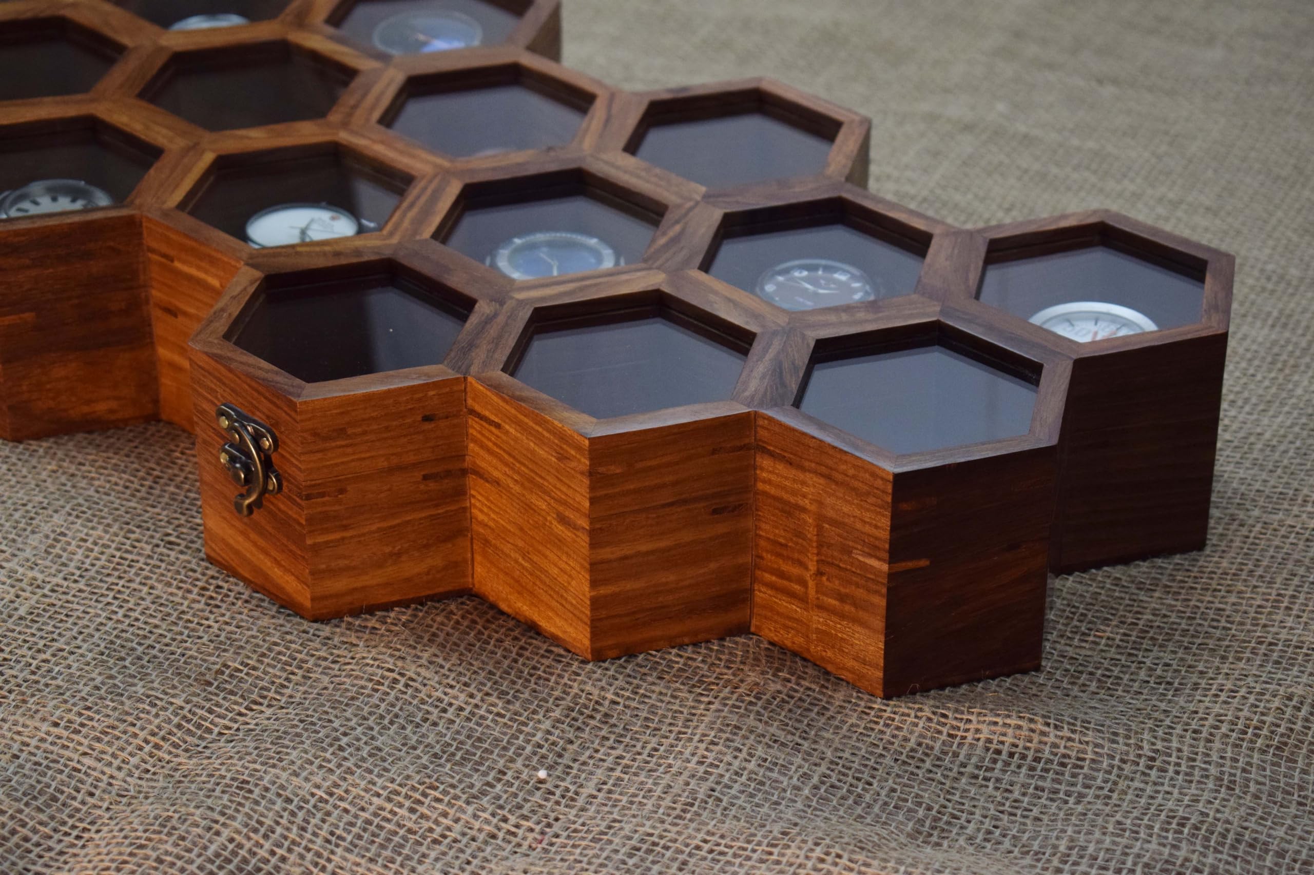 Premium 7-Slot Wooden Timepiece Display Case – Handcrafted Honeycomb Watch Box for Men in Superior Indian Rosewood | Hinged Glass Cover – Father’s Day Gift – Luxury Built to Last