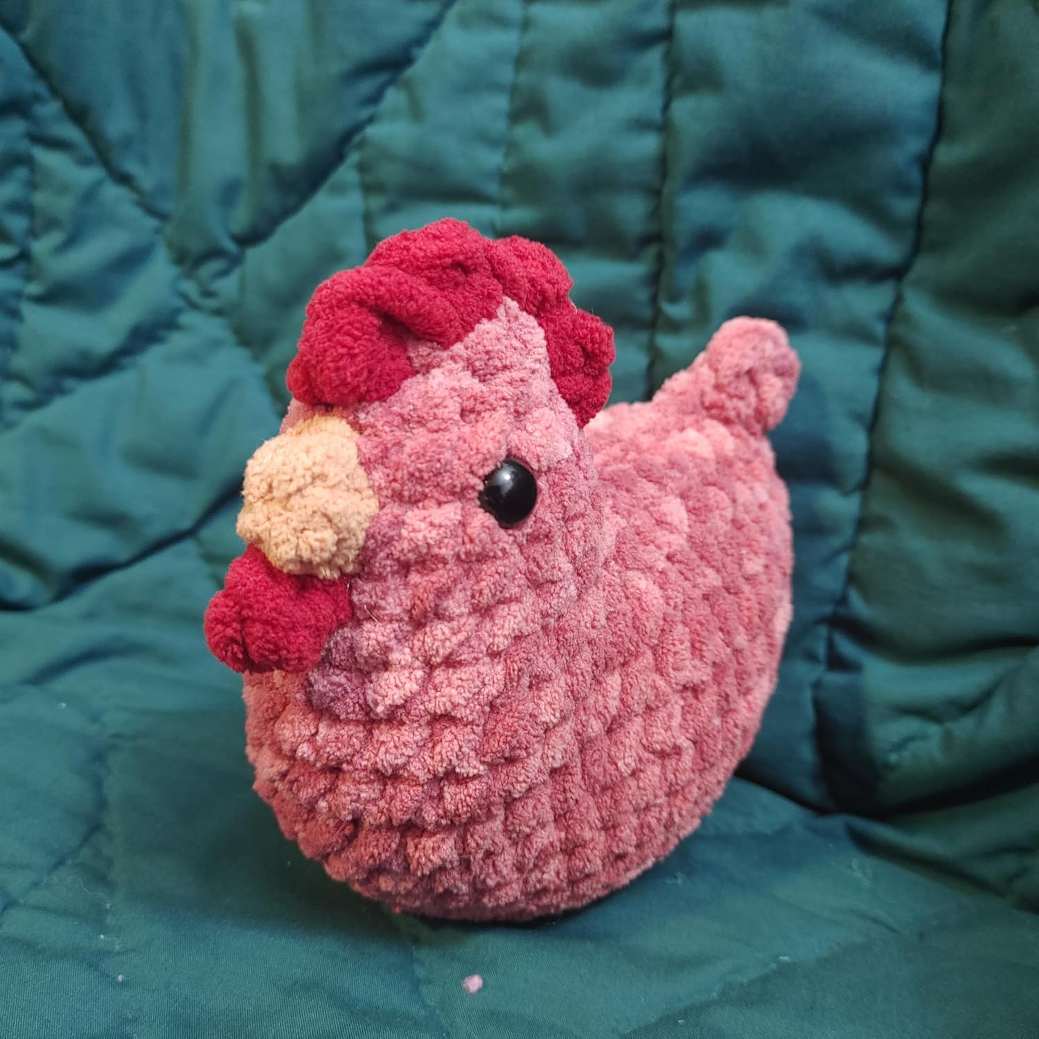 Chicken Plush, Soft Crochet Plushie, Red Comb and Wattle, Stuffed Animal, Cute Farm Gift, Handmade Children's Toy with Realistic Features, Amigurumi (Speckled Grey)