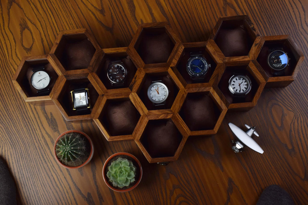 Premium 7-Slot Wooden Timepiece Display Case – Handcrafted Honeycomb Watch Box for Men in Superior Indian Rosewood | Hinged Glass Cover – Father’s Day Gift – Luxury Built to Last