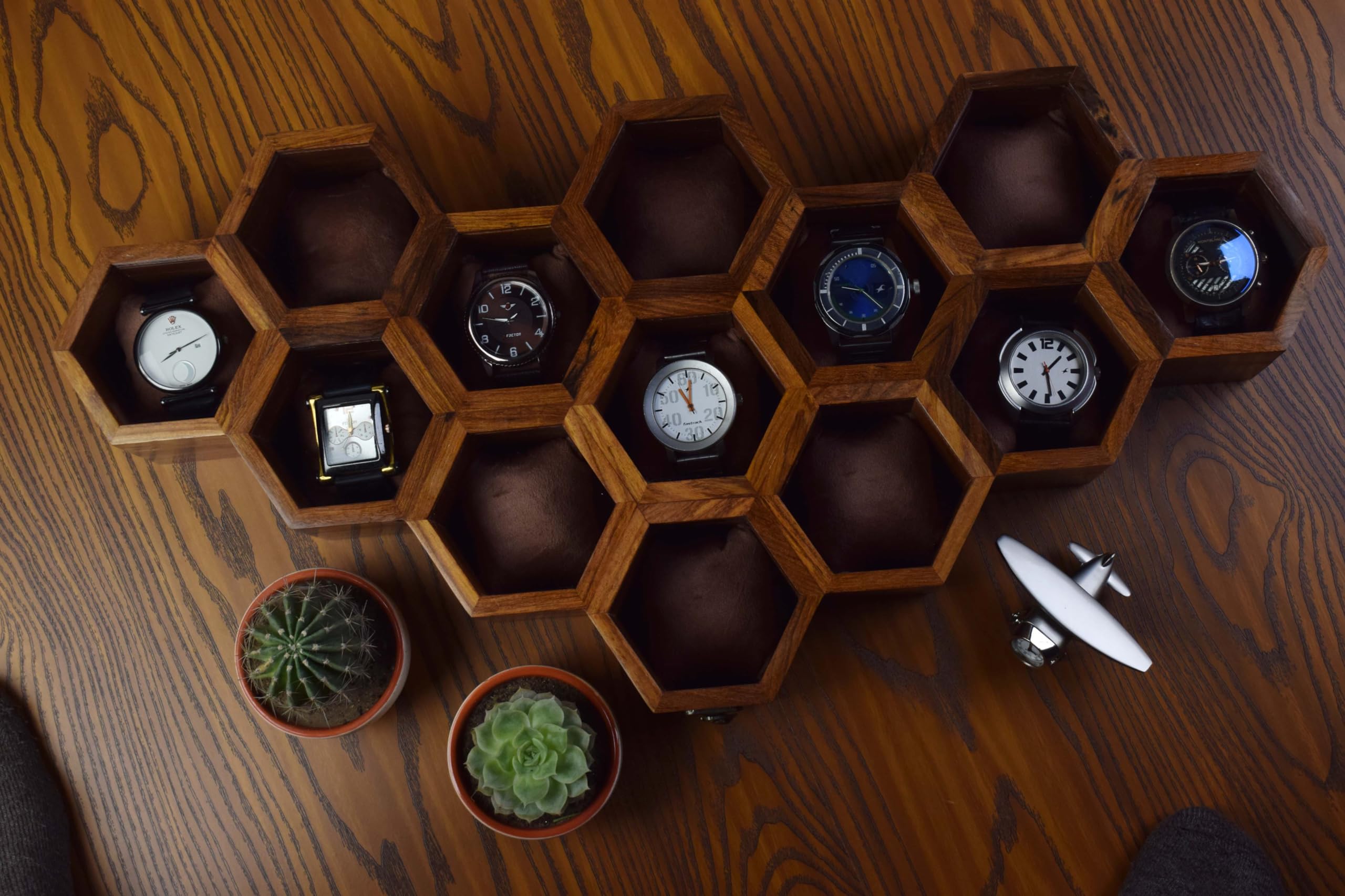 Premium 7-Slot Wooden Timepiece Display Case – Handcrafted Honeycomb Watch Box for Men in Superior Indian Rosewood | Hinged Glass Cover – Father’s Day Gift – Luxury Built to Last