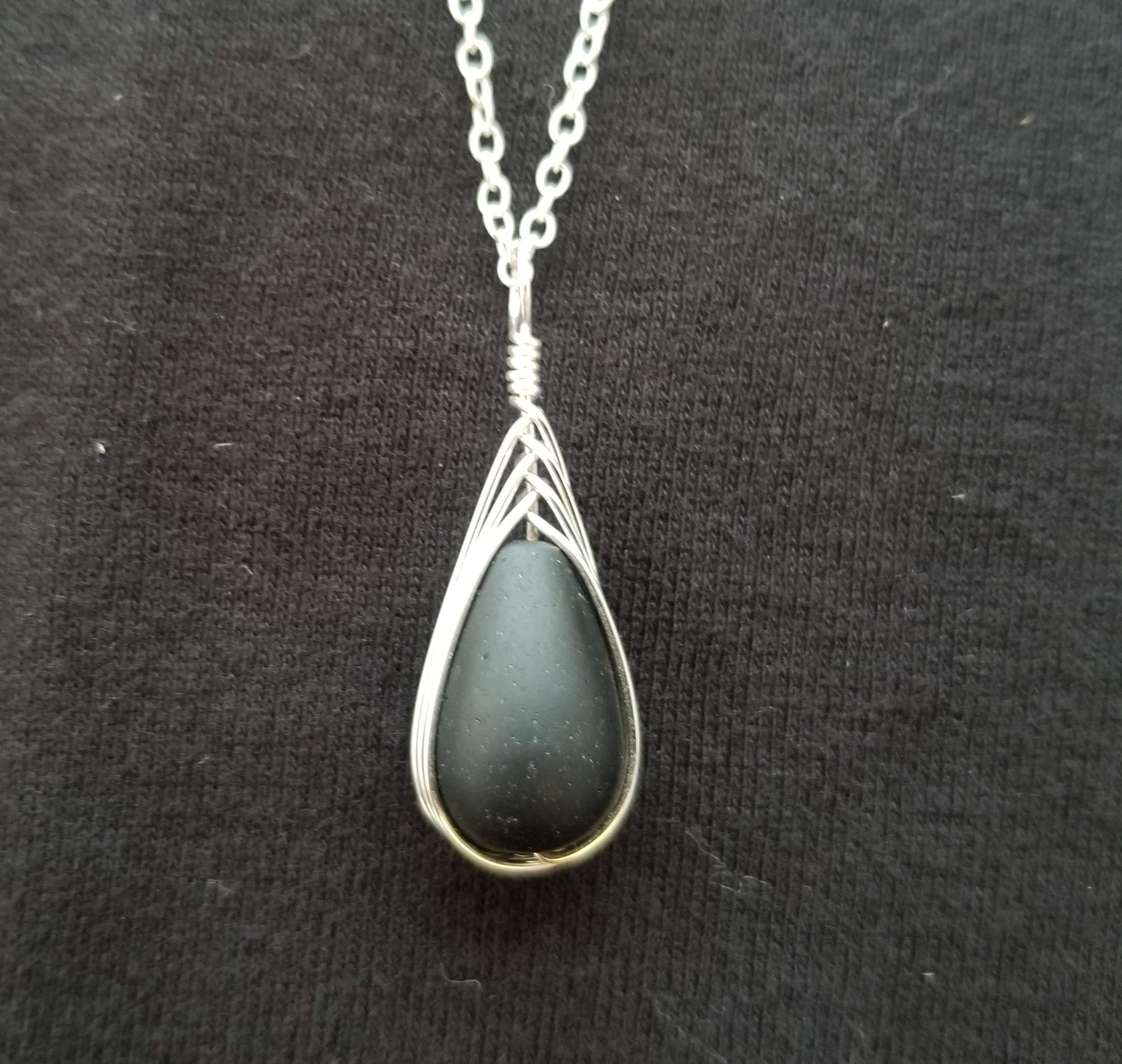 Yinahawaii Handmade Sea Glass Necklace, Hawaiian Jewelry For Women, Braided Teardrop Necklace, Unique Sea Glass Jewelry For Women Birthday Gift